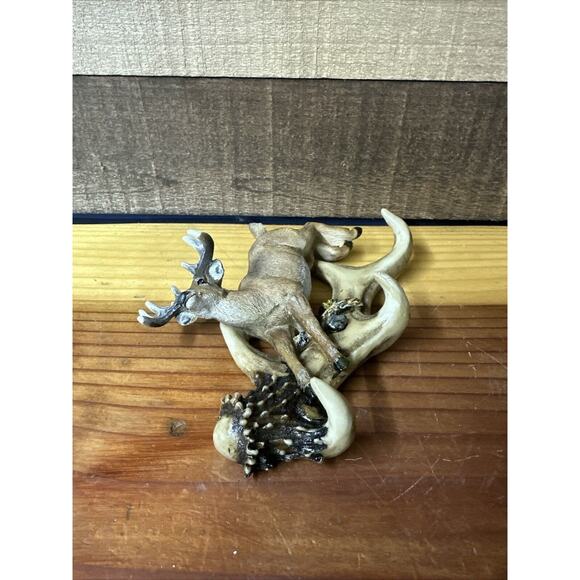 Resin Deer Wall Hanging Decor 3 Hook Rustic KEYS OR Coat Rack - Picture 3 of 6